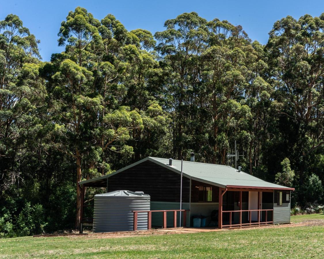 Tinglewood Cabins Walpole Exterior photo